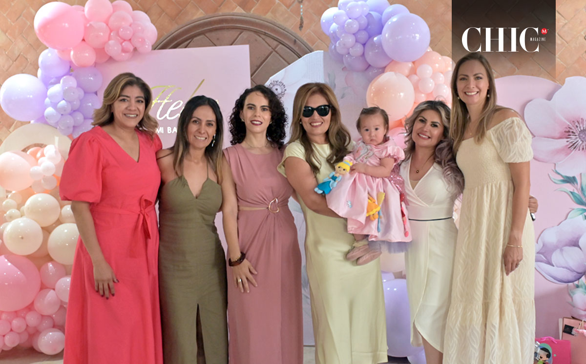 Maryfer, Cristy, Cristy, Wendy, Helen, Osiris y Melissa