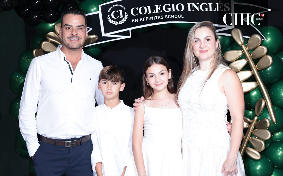 Vic, André, Ana Paula y Mariana