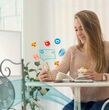 ¿Qué significa que uses emojis para comunicarte según la psicología? (Foto: Freepik)