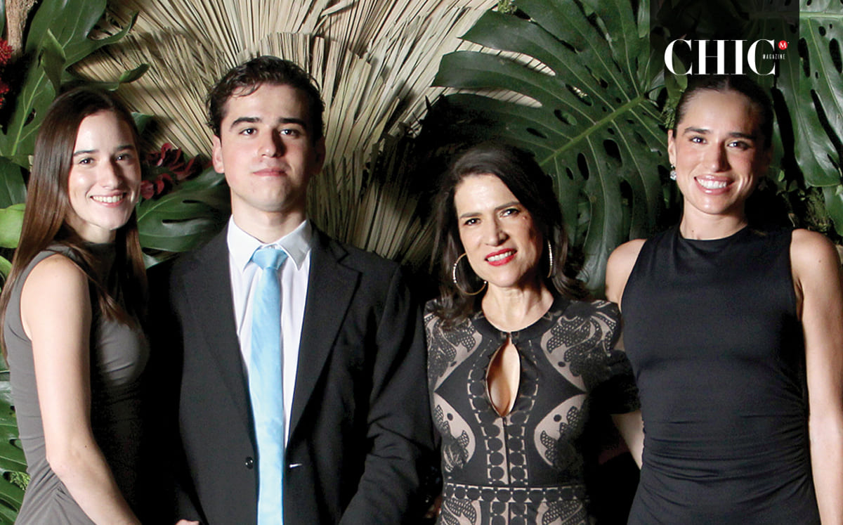 Mariana Amor, César Amor, Mariola Bustamante y Mariola Amor