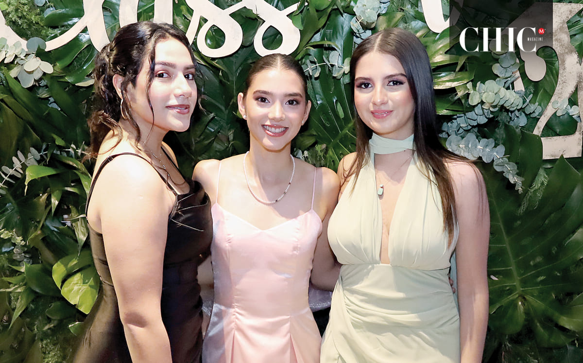 Marifer Vázquez, María Azuara y Evelyn Méndez lucieron impecables para la ocasión