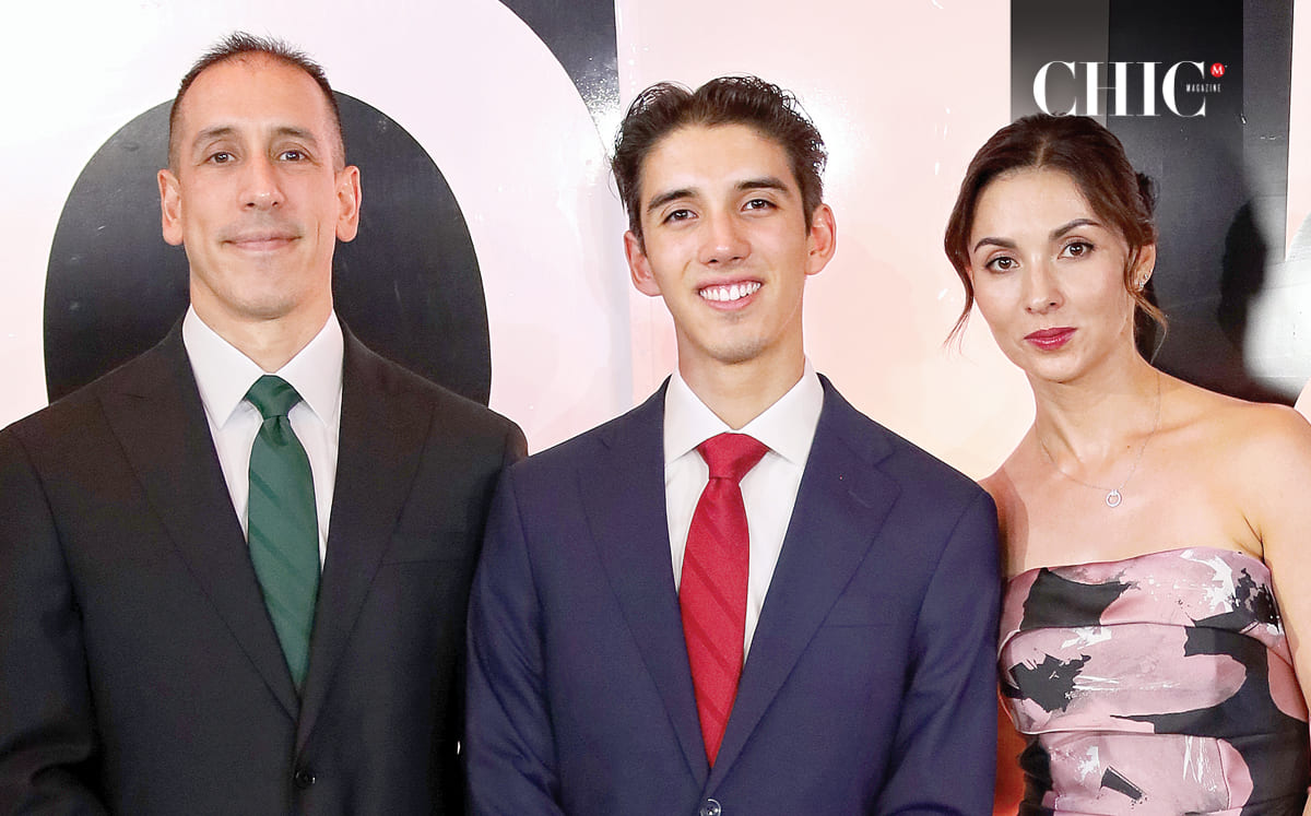 Raúl Zamora, Ari Zamora y Martha Martínez