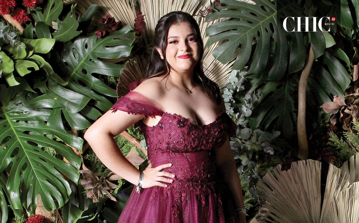 Ximena Bernal se encuentra feliz de terminar su etapa escolar