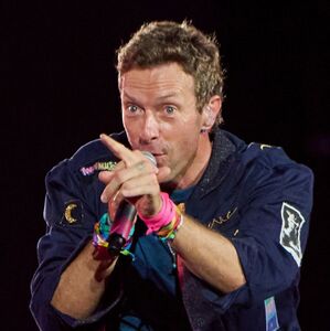 Chris Martin lanza advertencia tras escándalo con pareja viral (Foto: Getty)