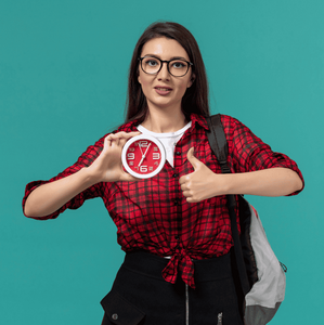 Qué hay detrás de la gente que siempre llega puntual, según la psicología (Foto: Freepik)