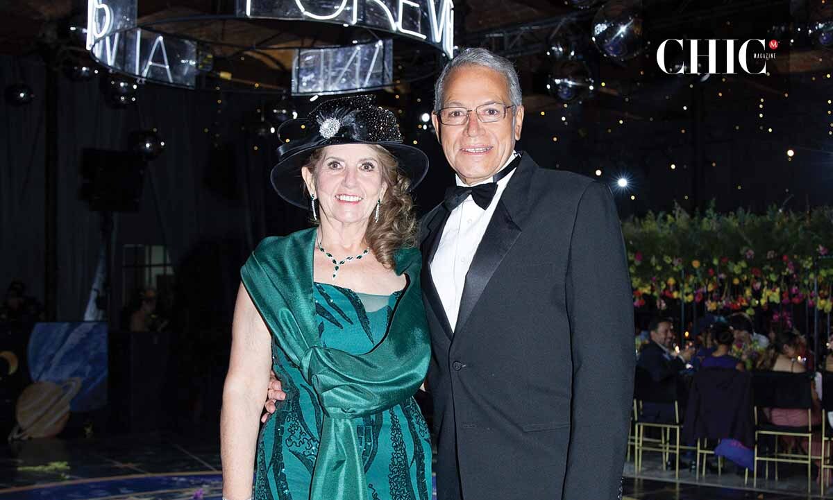 Papás del novio. Marilú Sánchez y Armando Ramírez