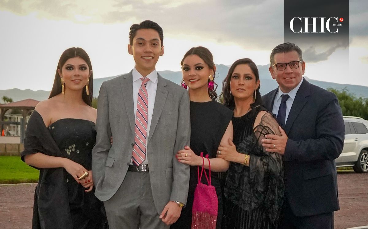 Cecilia Robles, Regina Castañeda, Renata Castaneda, Diego Rangel y Julio Castañeda (Foto: Edgar Segura)
