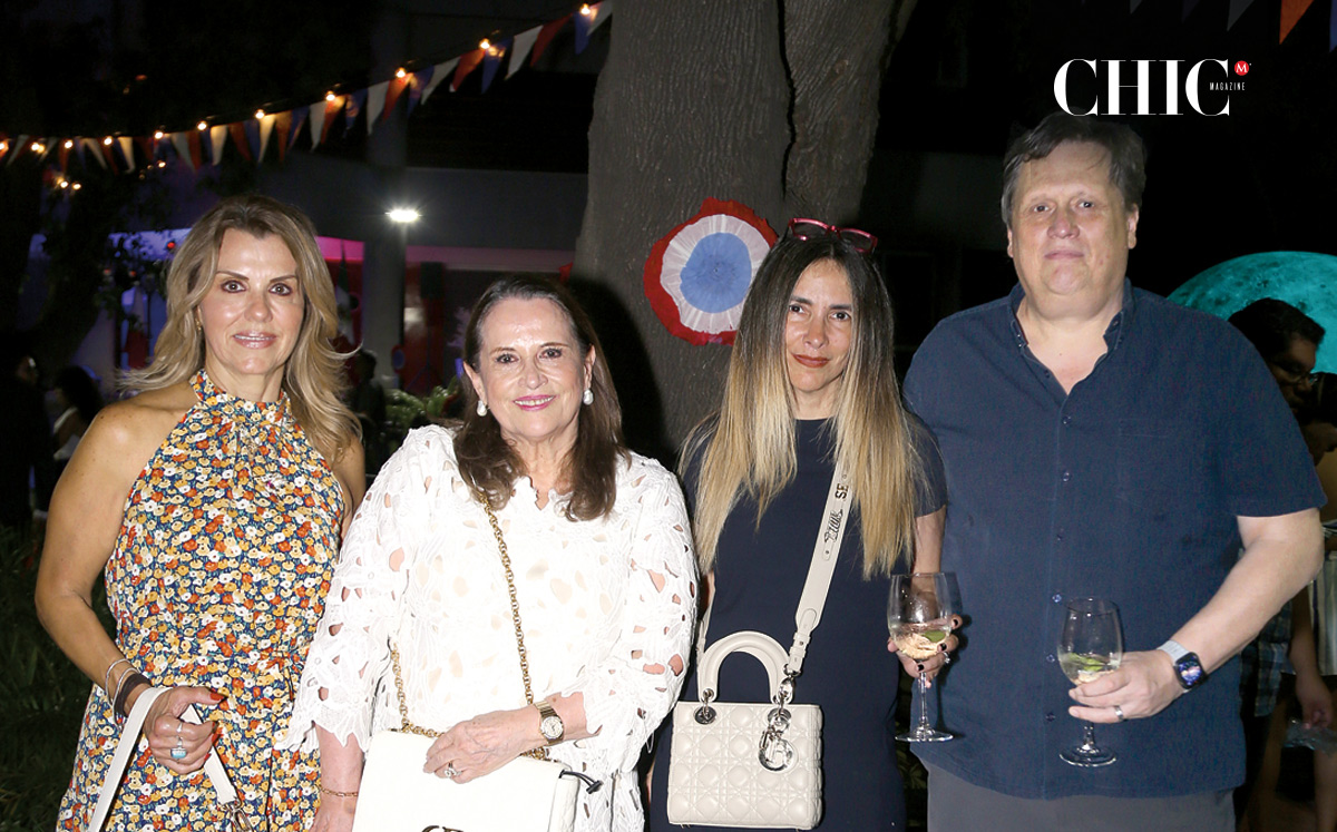 Claudia Ibarra, Elvira Lozano, Sarina Olaiz y Édgar Olaiz