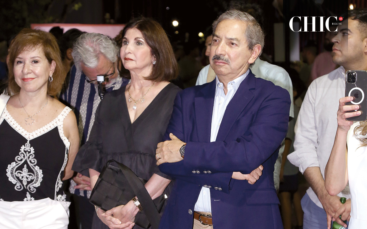 Cristina Maiz de González y José Natividad González Parás