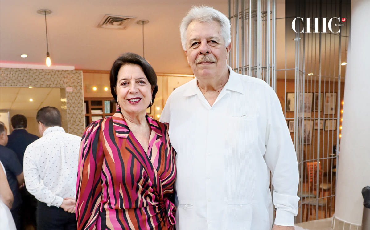 Elvia Holguera y Francisco Villarreal posaron para nuestra lente