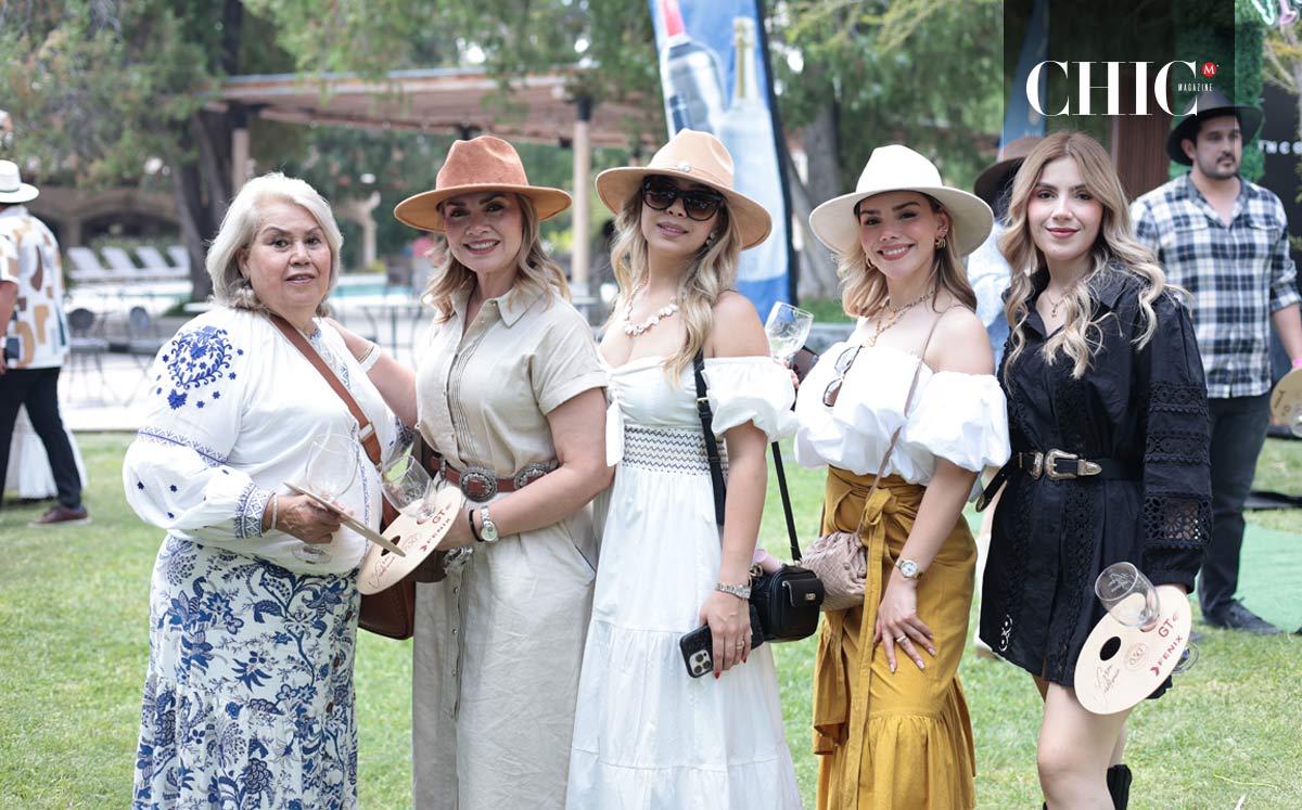 Eglantina Tamez, Laura Cruz, Rubí Guevara, Valeria Guevara  y Sofía Guevara