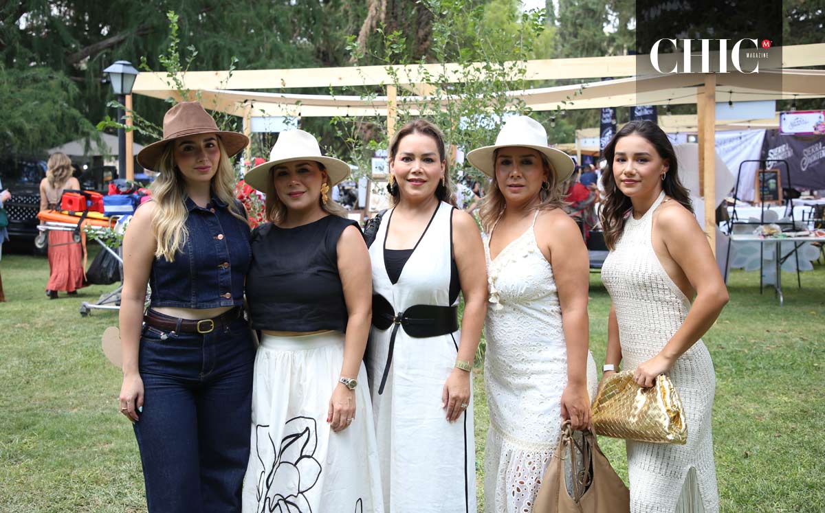 Fernanda González, Verónica González, Claudia González, Jenny González y Ximena González
