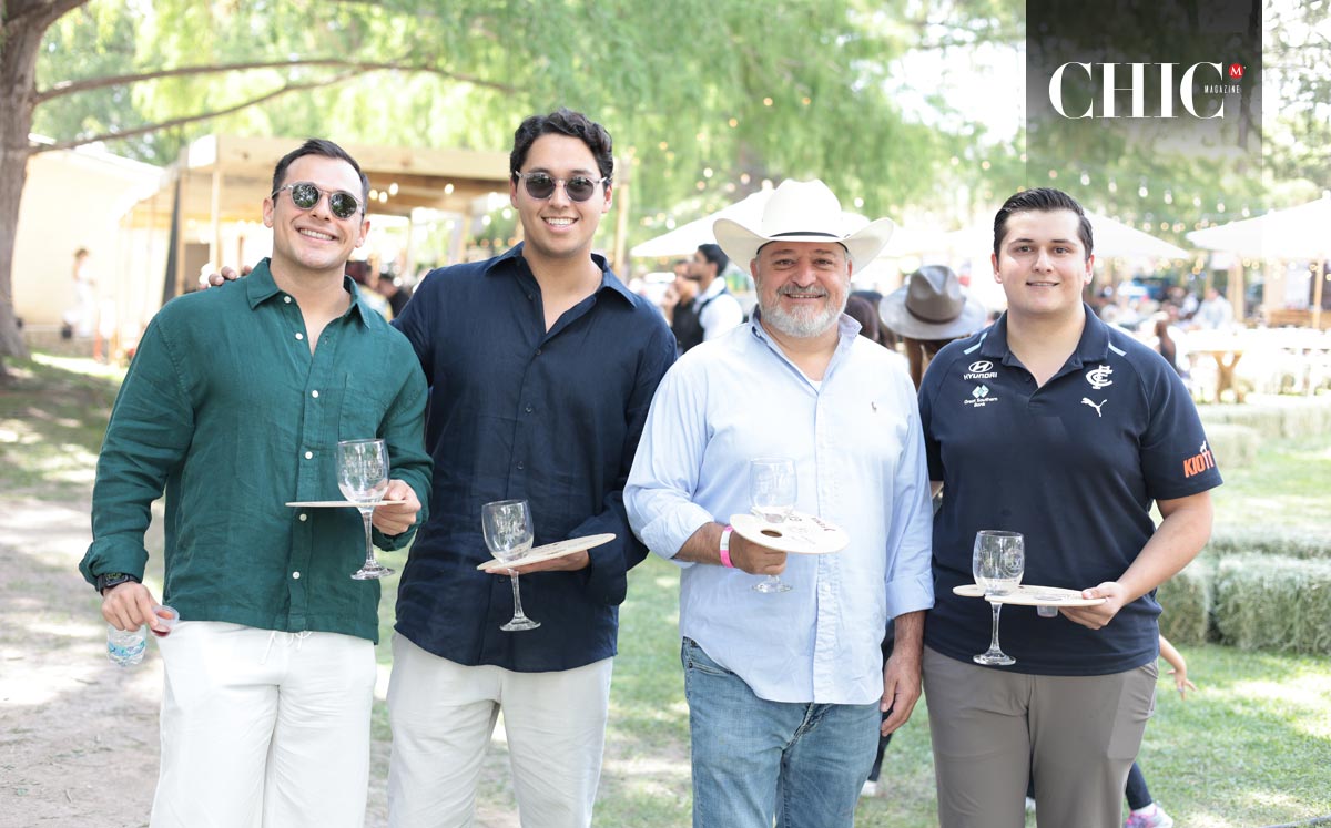 Jorge Larrazabal, Carlos Díaz, Jorge Larrazabal y Gerardo Larrazabal