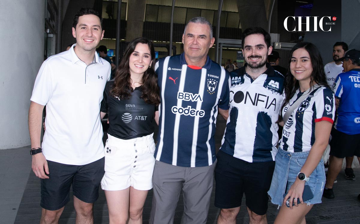 Ricardo Tamez, Mónica Cantú, Raúl Cantú, Marcelo Cantú y Ángela Salazar
