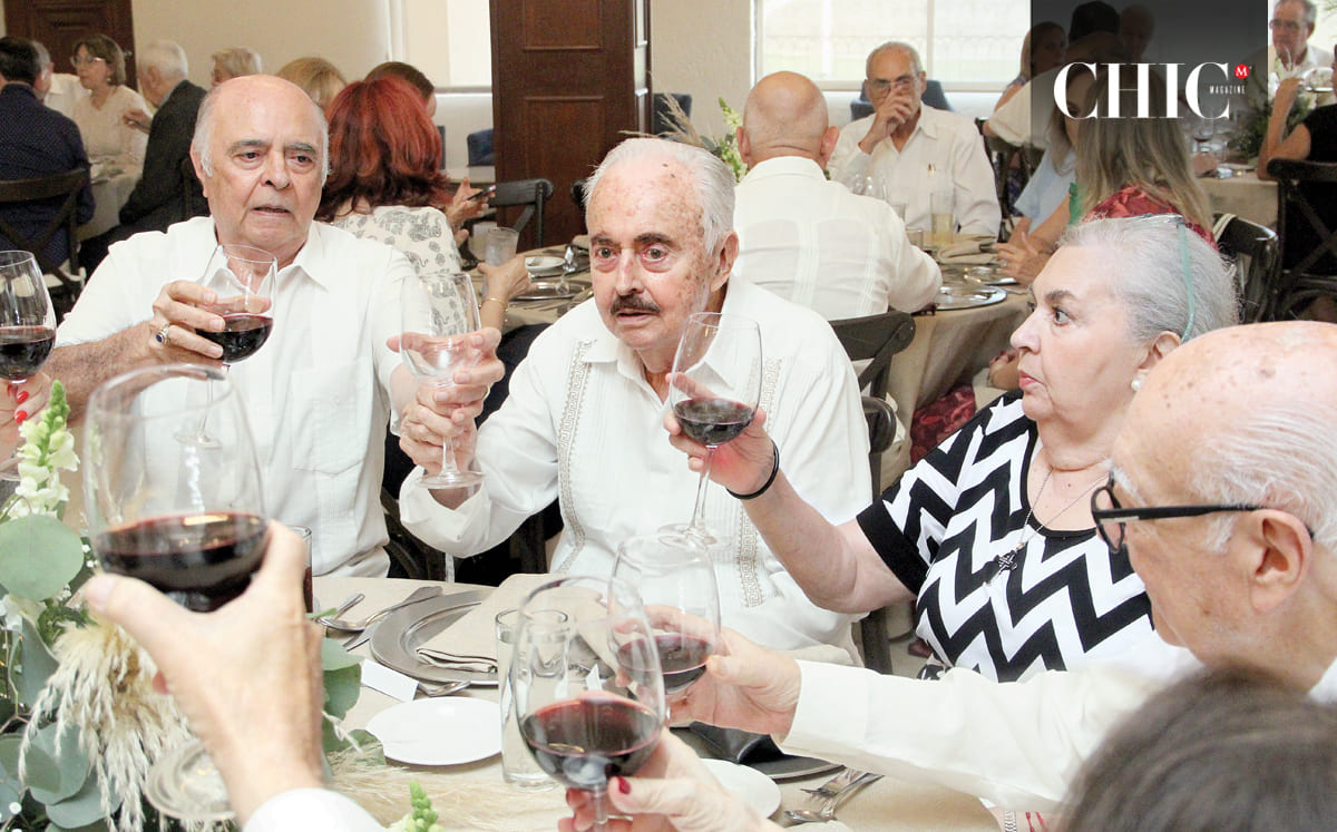 Entre los asistentes se contó con la presencia de dos de los hermanos de Don Nicanor quienes viajaron desde la CDMX y San Antonio