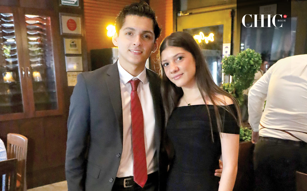 Juan Pablo Meraz y Luna Rebolledo posaron para nuestra lente