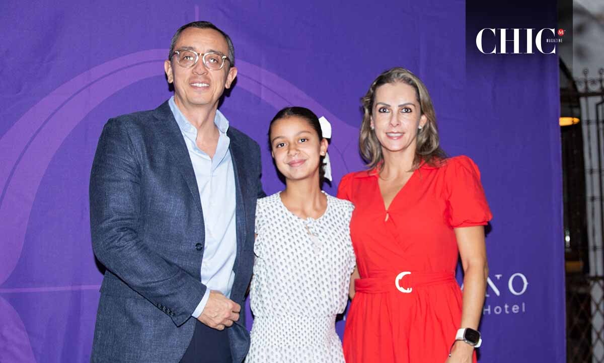Juan José López, Cecilia López y Fernanda Larrea