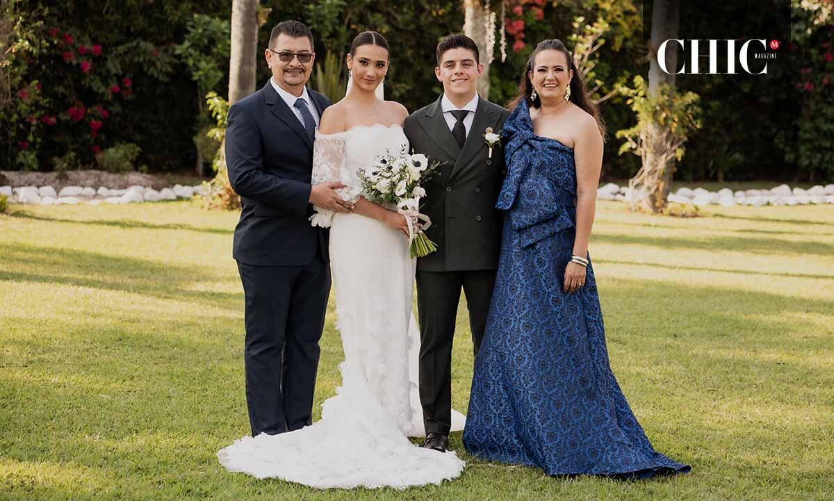 Padres de la novia. Emilio Fernández, Susana Fernández, Álvaro Ordóñez y Susana Fuentes
