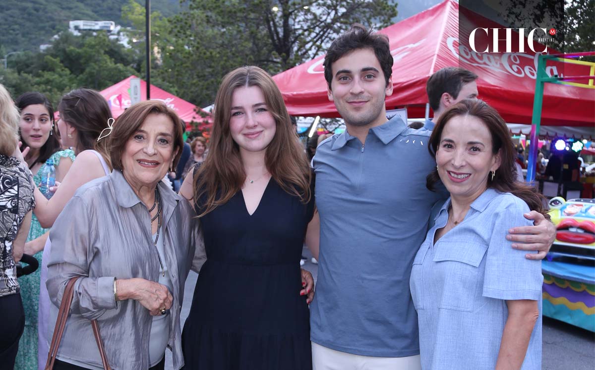 Chelo Ramírez, Crista Fernández, Antonio Elizondo y Verónica Lozano de Elizondo