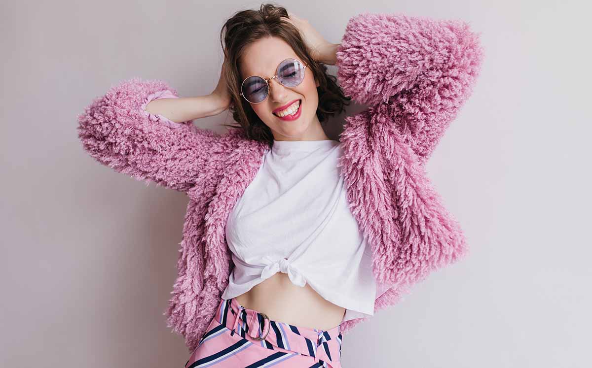 El color rosa no siempre fue sinónimo de delicadeza o feminidad, esto significa desde la psicología. (Foto: Pexels)