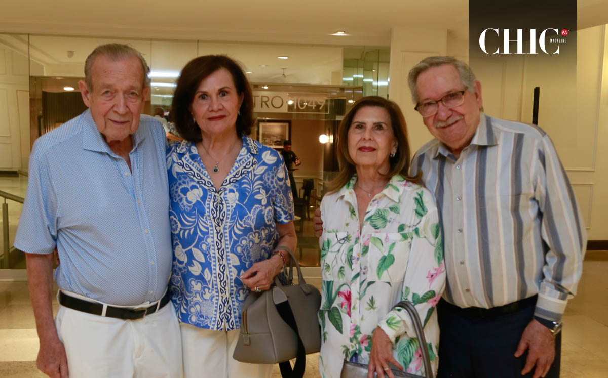 Manuel De la Maza, Angela Zambrano de De la Maza, Nora Nelly Cantú de Ayala y Gerardo Ayala