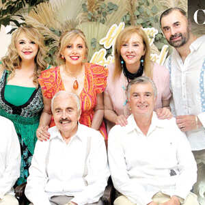 Nicanor Fernández, Claudia Fernández, Chary Fernández, Gina Fernández, Javier Fernández, Cesareo Fernández, Nicanor Fernández y Juan Manuel Fernández