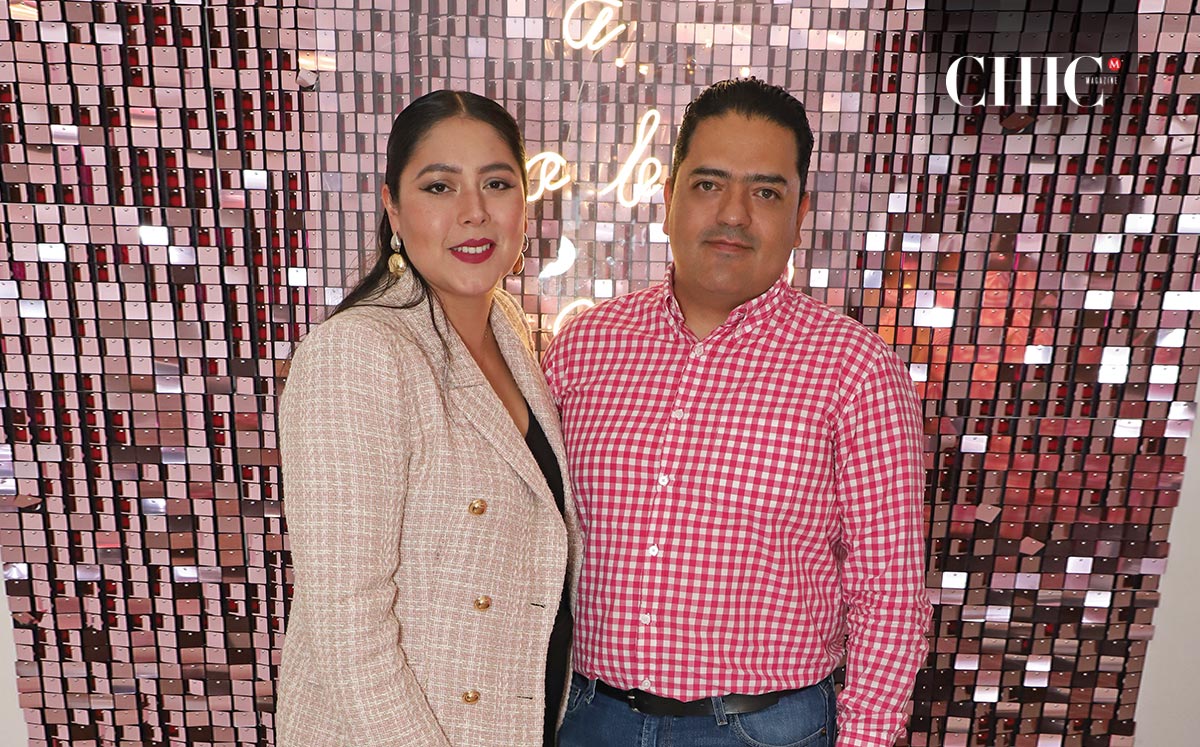 Lupita Ortega y Carlos Palacios