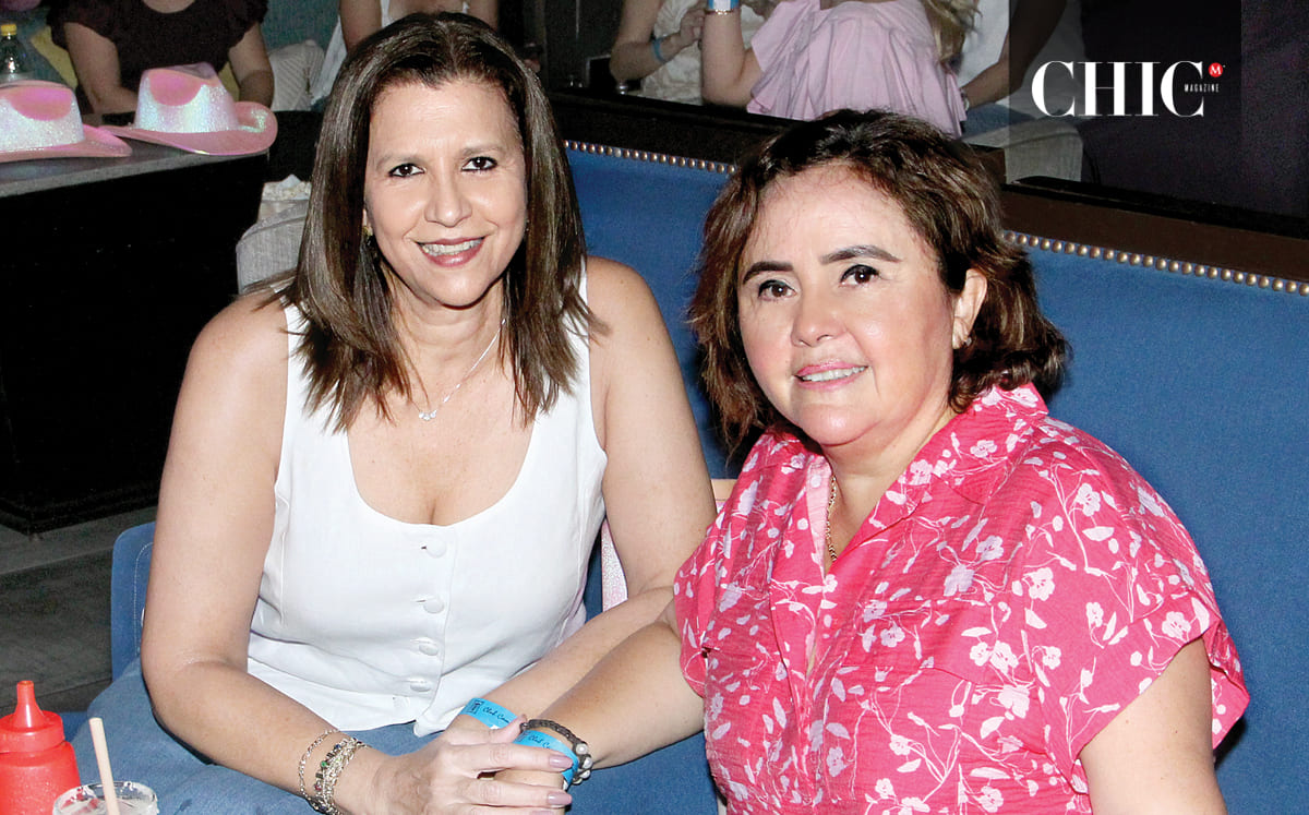 Judith Argüelles y Adriana Salazar