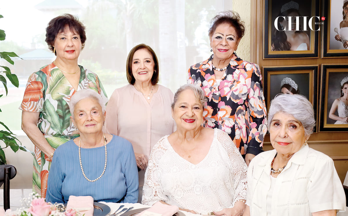 Olguita Villasana,  Alma Miriam Cortés, Martha Gómez De Aguirre, María Luisa Castello, Rosa Elena Hernández y Alicia González
