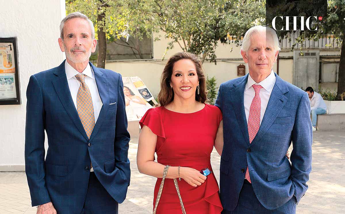 Manuel Familiar, Érika Wolberg y Armando Familiar
