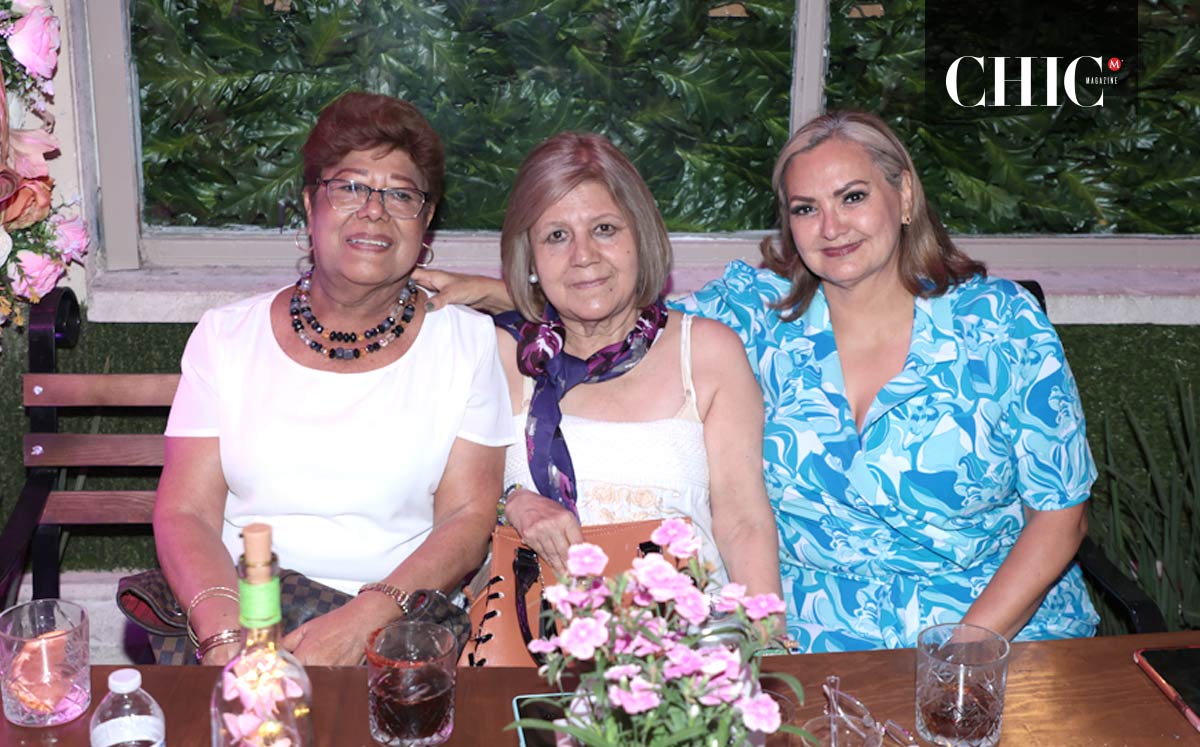 Milagros Soto, Socorro Soto y Martha Martínez