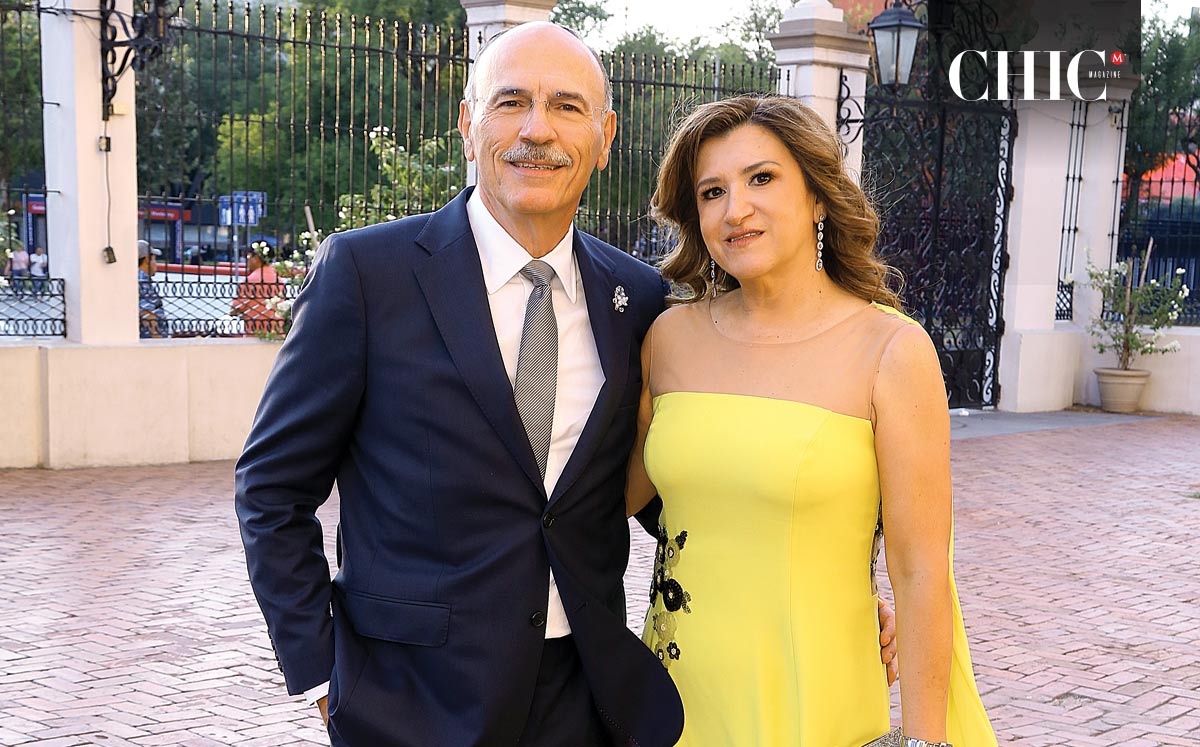 Papás del novio.  Carlos Villarreal y Adriana Martínez de Villarreal