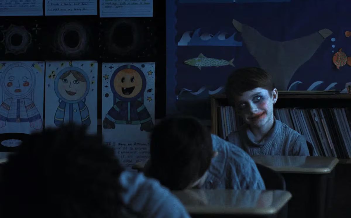 El final sangriento que el director decidió ocultar en "La Hora de La Desaparición" (Warner Bros)