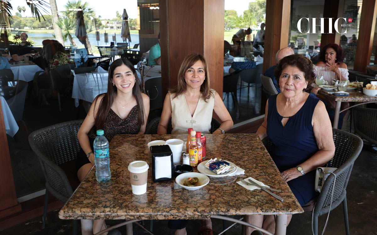 Valeria Fernández, Chiquis Miñarro y Luz Elena Villalobos