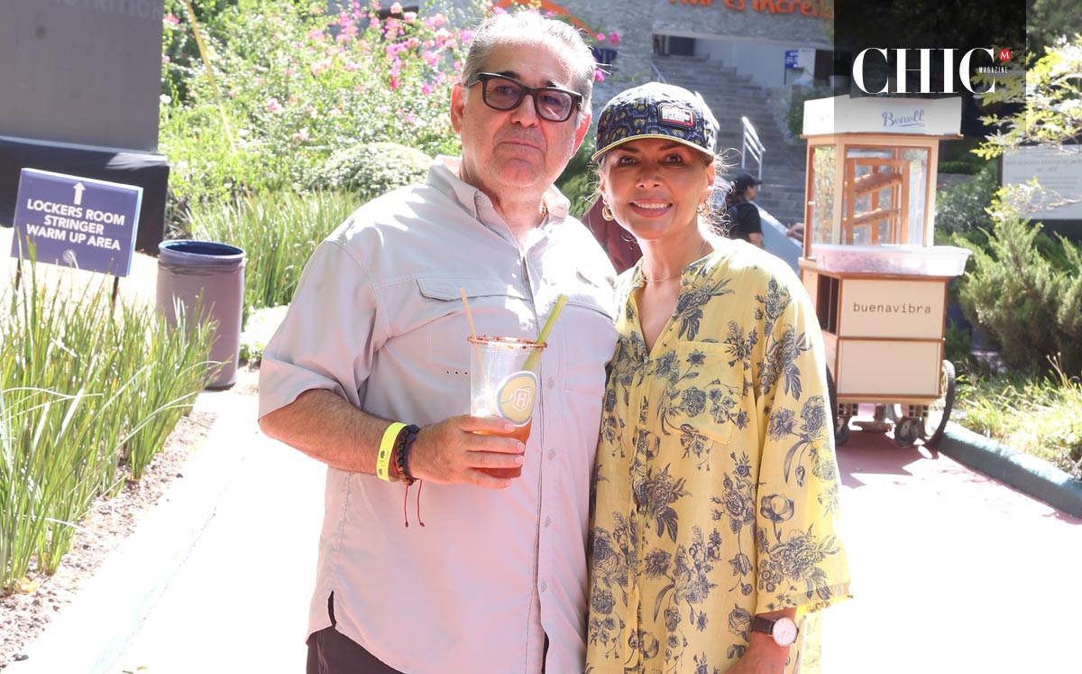 Adrián Mora y Adriana Mora