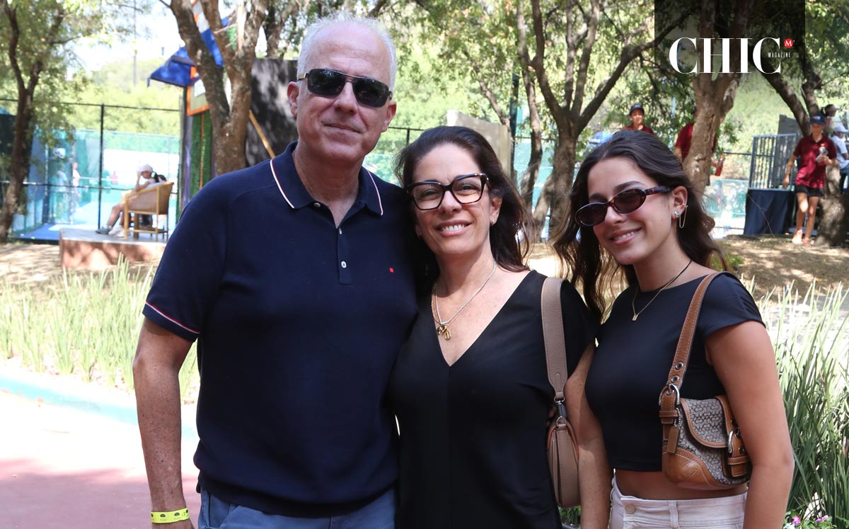 Humberto Tenorio, Valeria Tenorio y Ana Beatriz Tenorio