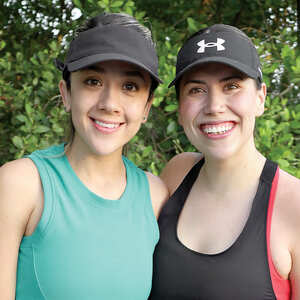 Mariana Meza y Luisa Arroyo se sumaron al deporte con causa
