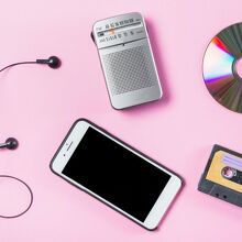 ¿Por qué los 90 siguen marcando tendencia? (Foto: Freepik)