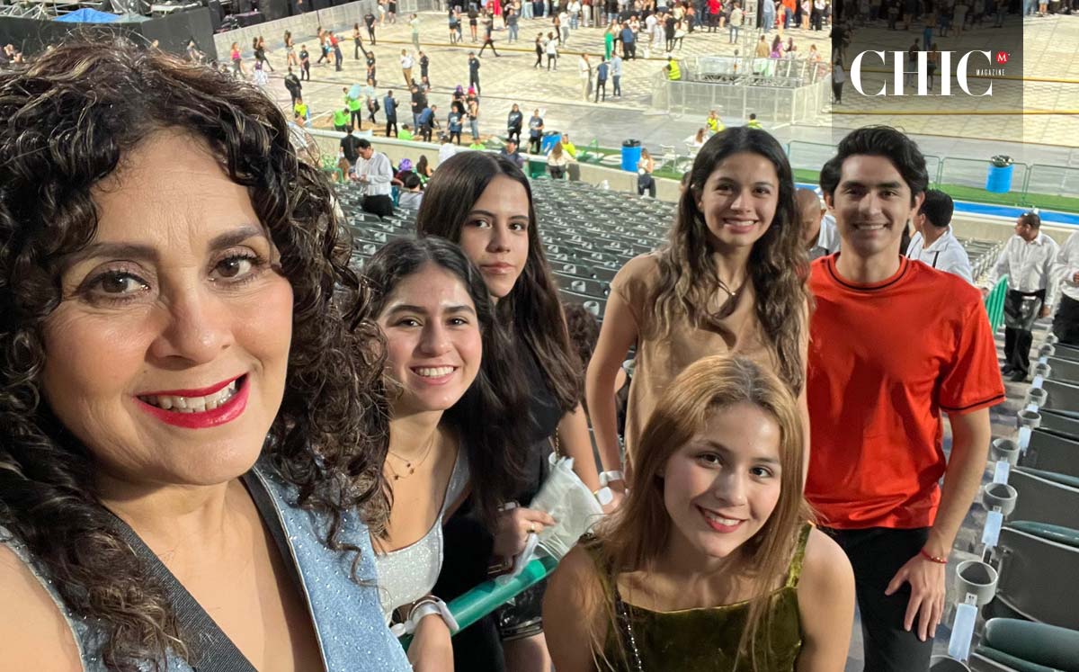 Claudia Alonso, Laura, Camila, Ale Becerra, Manuel Medina y Angie
