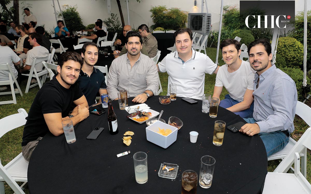José Herrera, Érick Guerra, Arturo Romero, Sebastián Meade, Alejandro Jaime y Mauricio Martínez