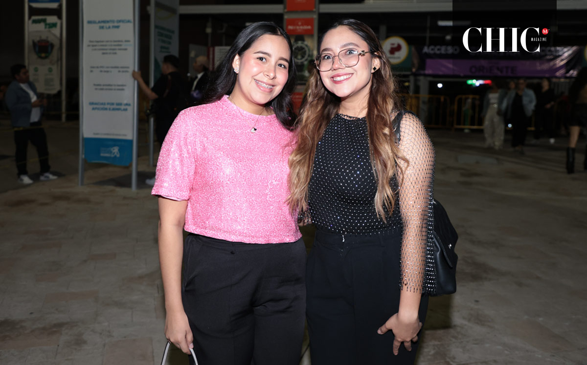 Leslie Collazo y Lili Mariscal