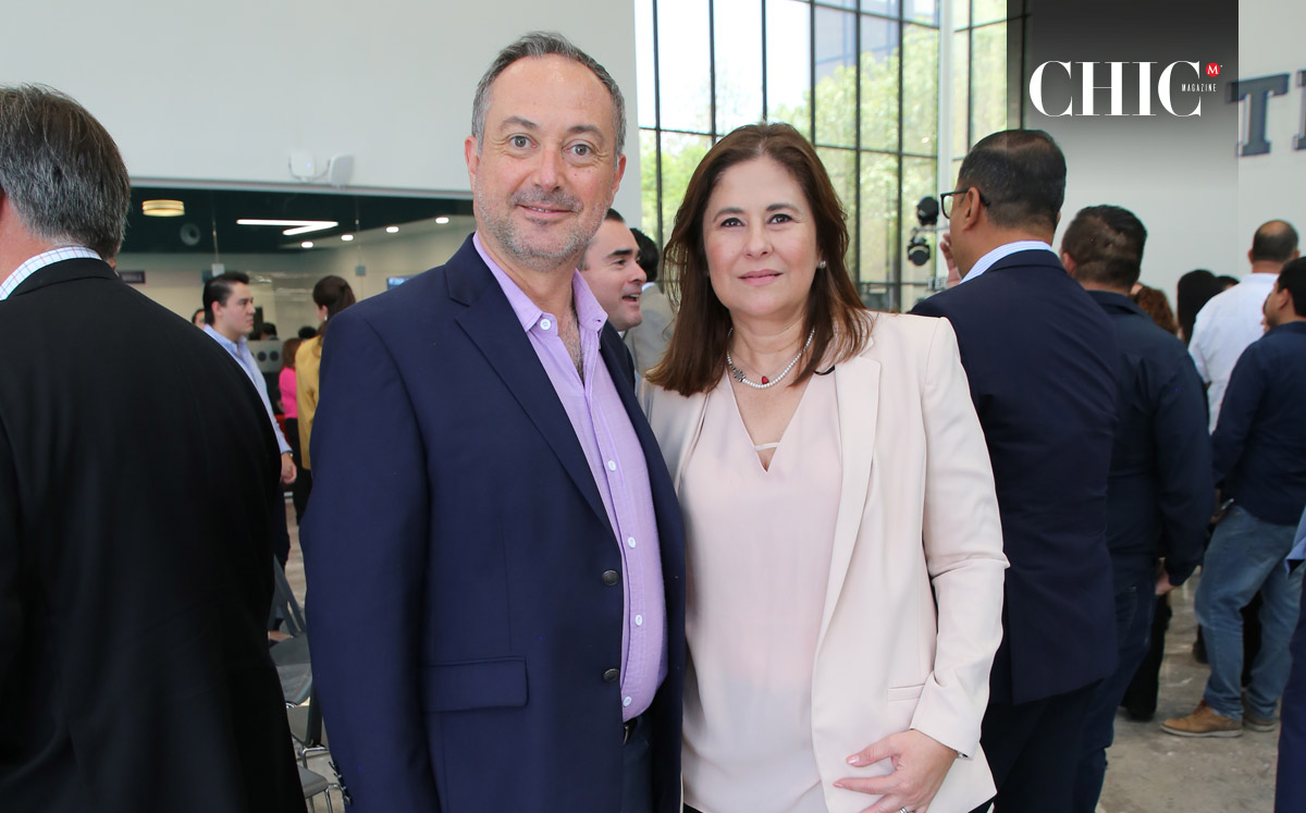 Luis Torres y Noely