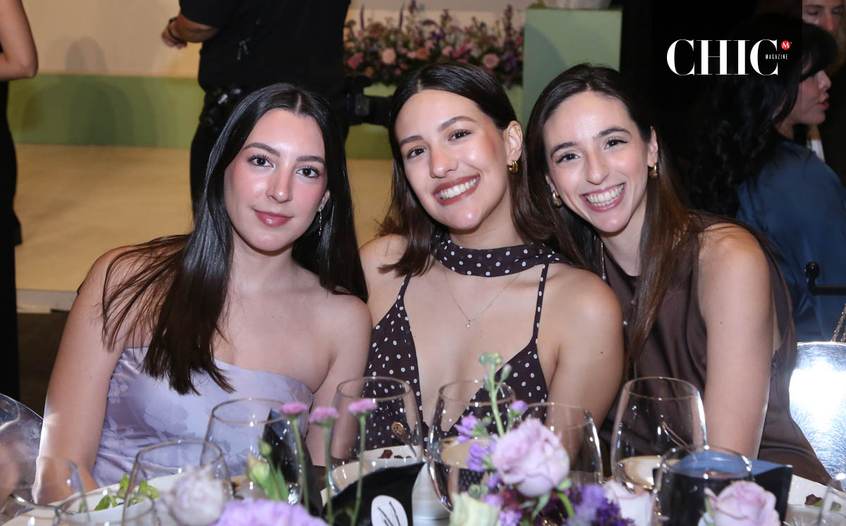 Paulina Canales, Valeria Aceves y Roberta Cadena