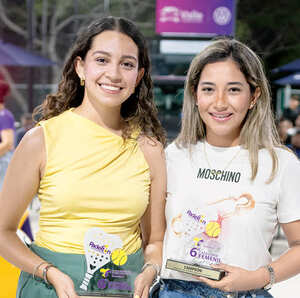 Valeria Lucio y Ale Venegas presentes en el evento