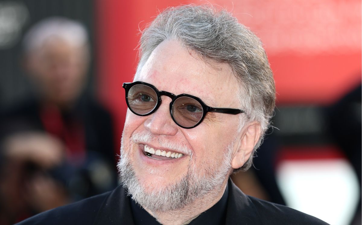Guillermo del Toro presentó "Frankestein" acompañado de su hija y su esposa (Getty Images)
