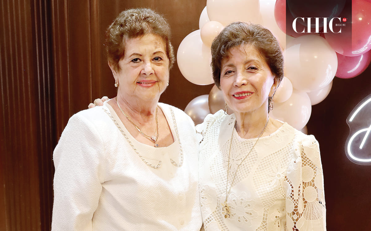 Carmelita Treviño y Gilda Hurtado
