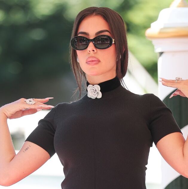 Georgina Rodríguez presume su anillo en el Festival de Cine de Venecia (Foto: Getty)