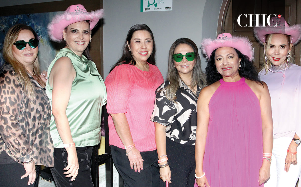 Lulú Cortés, Sandra Abisad, Rochi Macías, Kaendy Fayad, Susy Dibella y Tere Gómez
