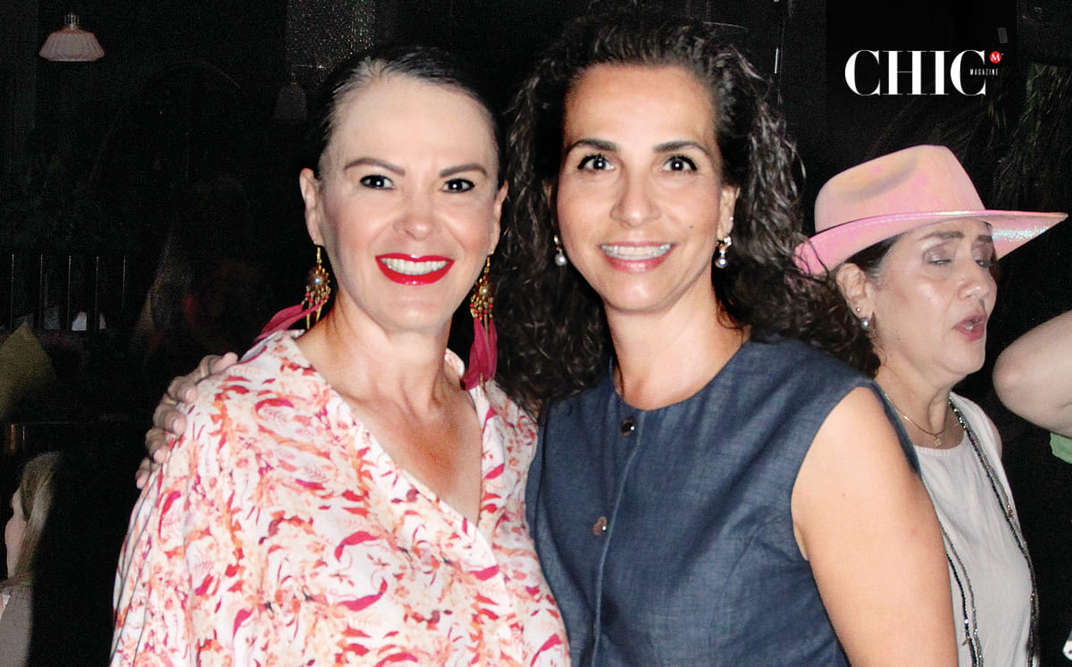 Marisela De Larraga y Yolanda Hickman