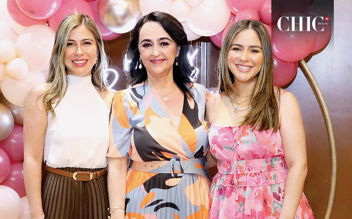 Melissa Zapien, Mónica López y Mónica Zapien